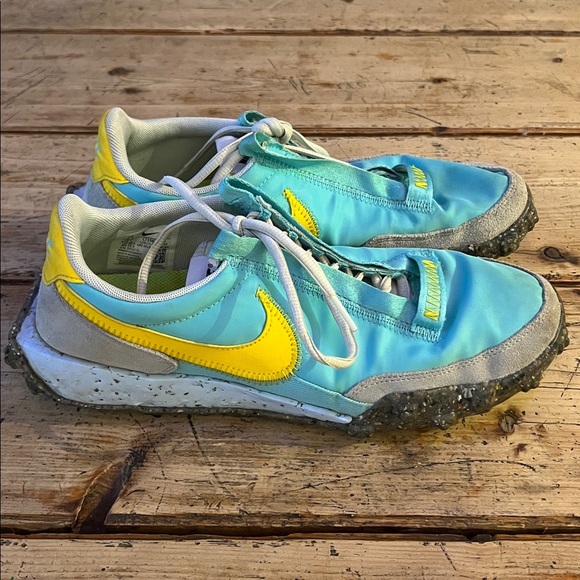 Nike Waffle Racer Crater Sneakers in Bleached Aqua - Picture 7 of 14